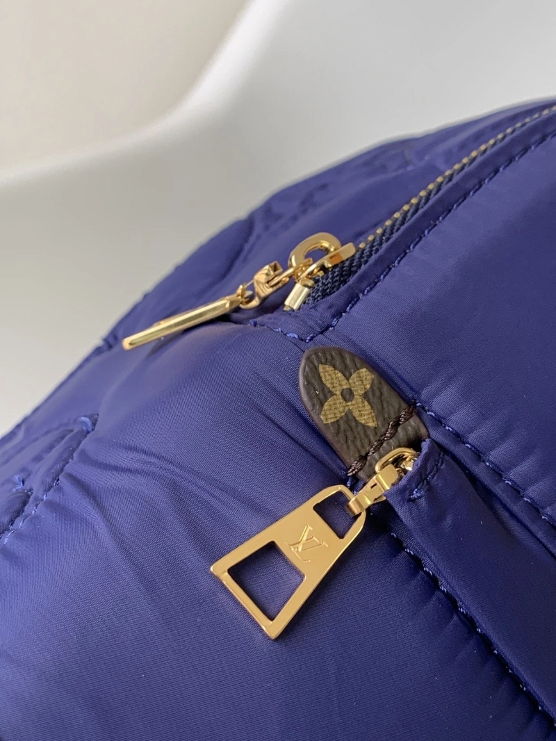 LV Backpacks 4233A-1038