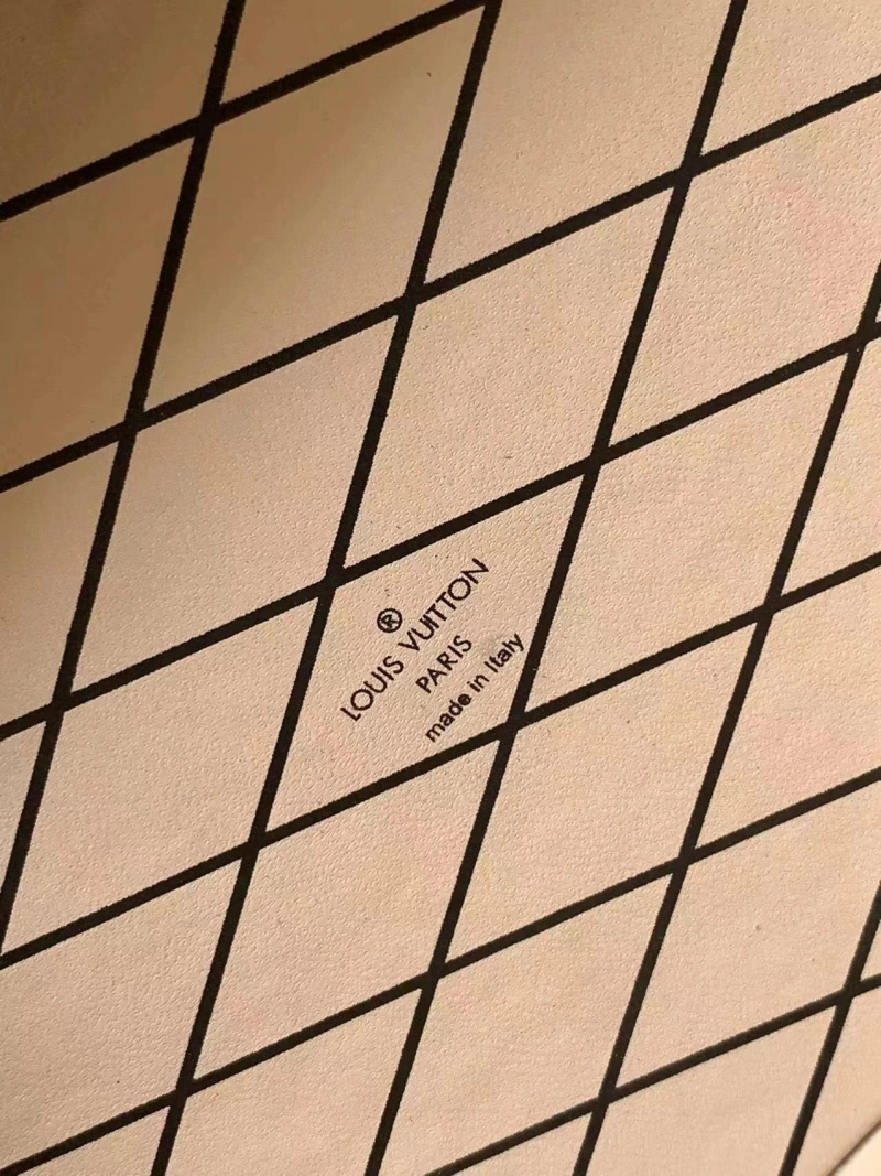 LV Box Bags 4233A-1048