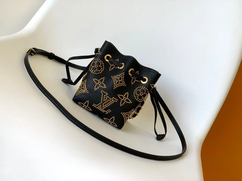LV Bucket Bags 4233A-1055