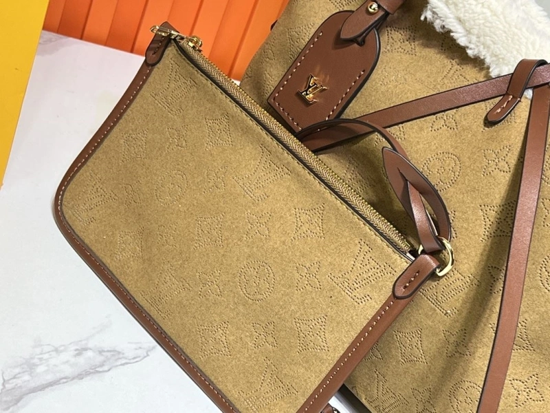 LV Top Handle Bags 4233A-1084