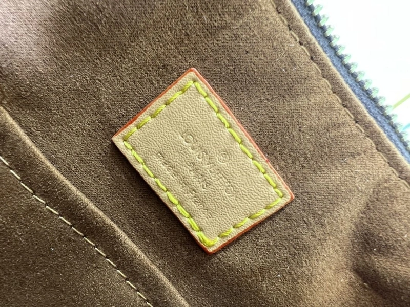 LV Satchel bags 4233A-1091