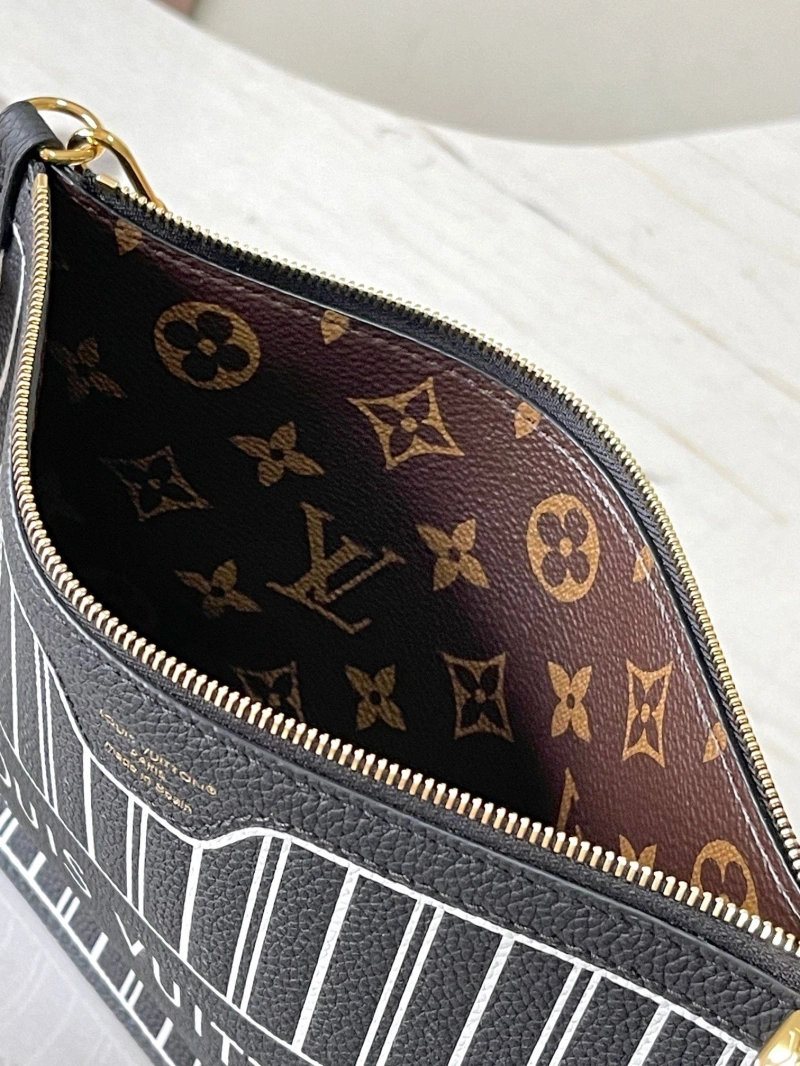 LV Shopping Bags 4233A-1195