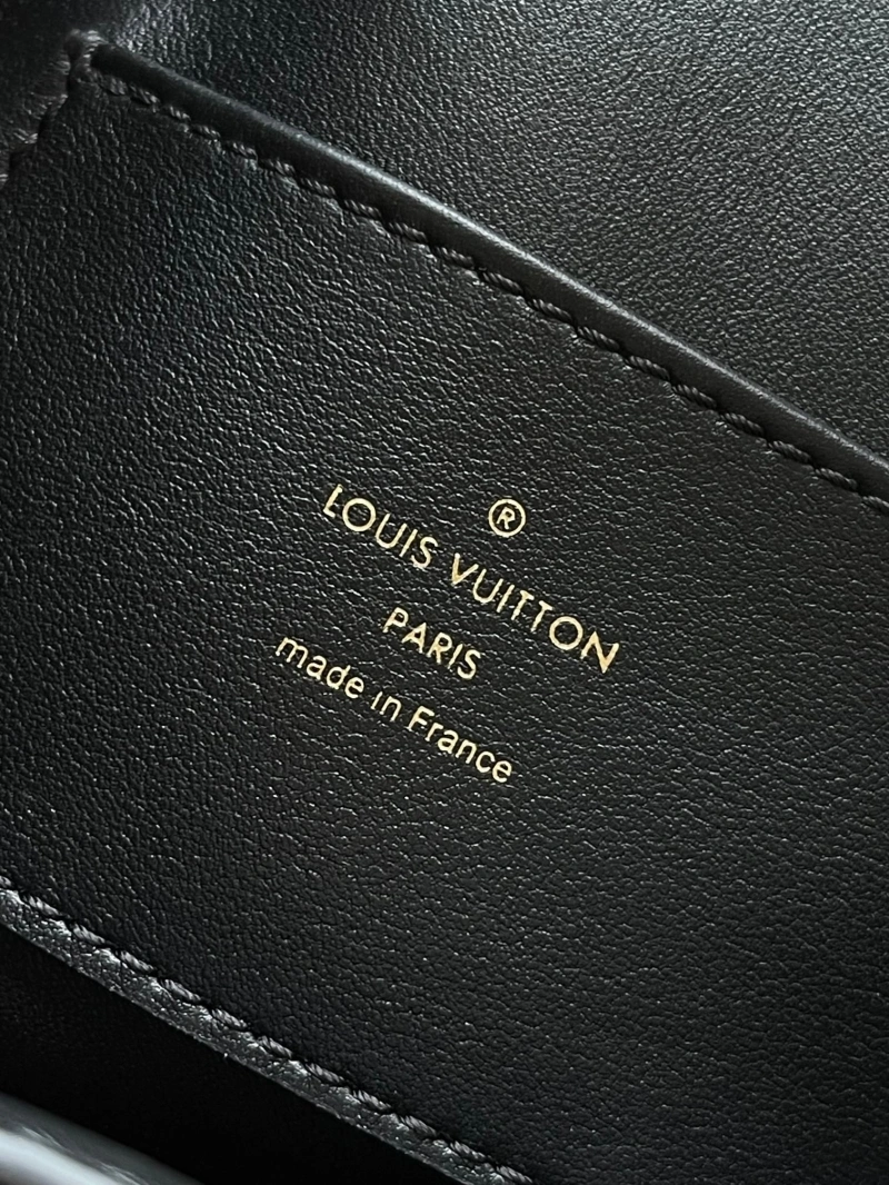 LV Capucines Bags 4233A-1203