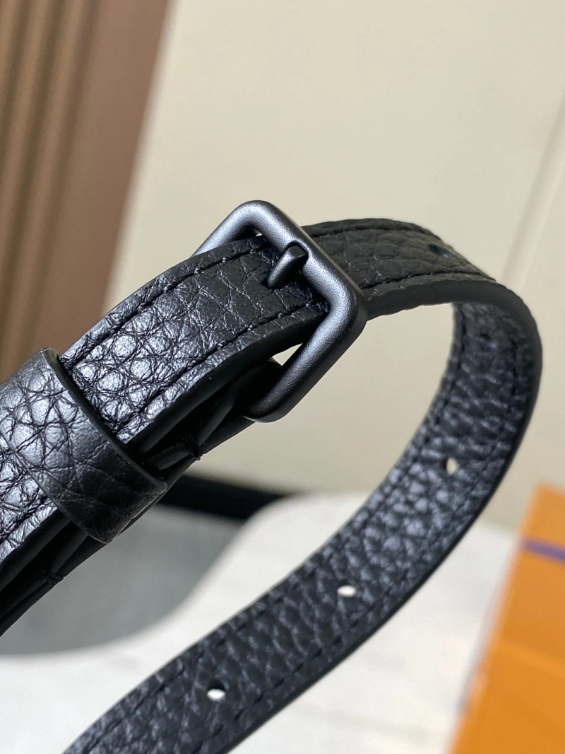 LV Capucines Bags 4233A-1220