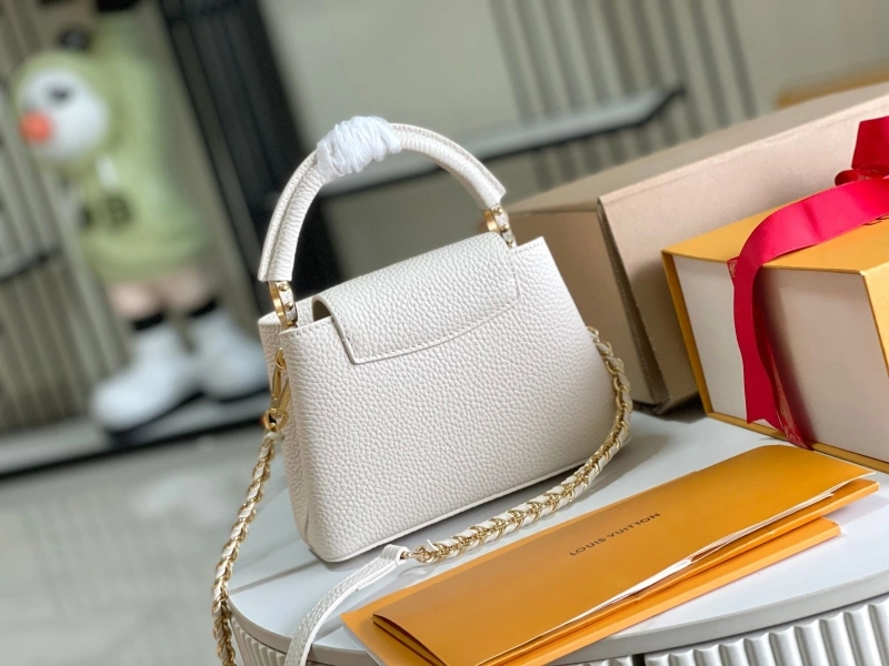 LV Capucines Bags 4233A-1233