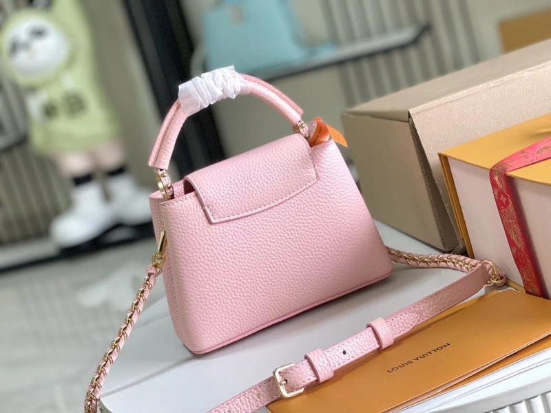 LV Capucines Bags 4233A-1236