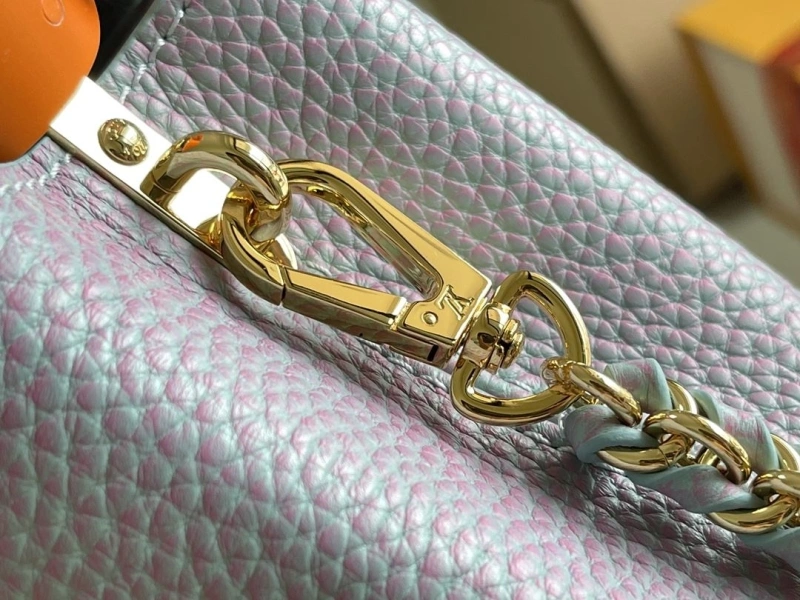 LV Capucines Bags 4233A-1238