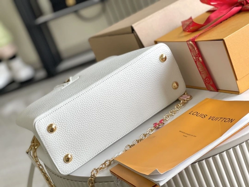 LV Capucines Bags 4233A-1242