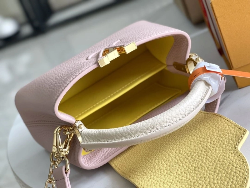 LV Capucines Bags 4233A-1243