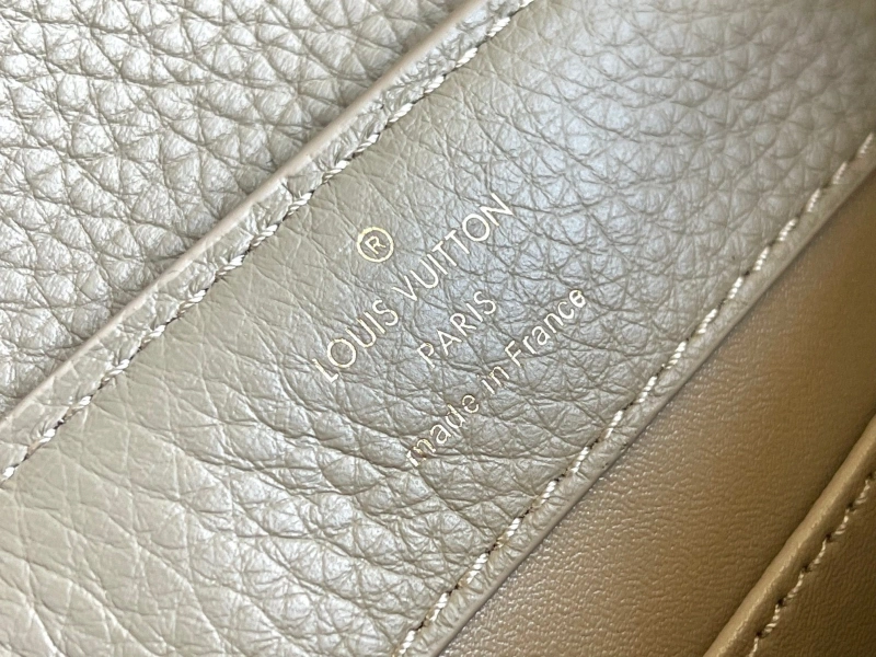 LV Capucines Bags 4233A-1258