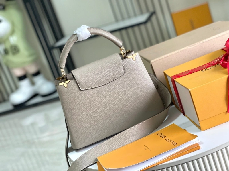 LV Capucines Bags 4233A-1267
