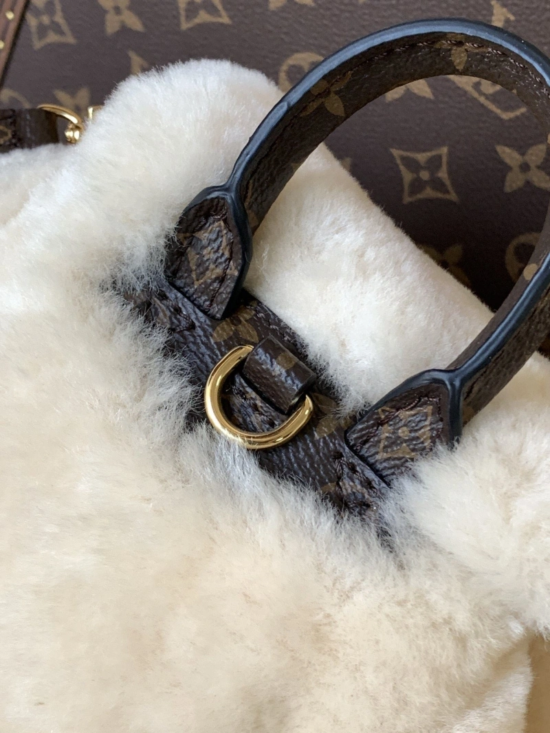 LV Backpacks 4233A-1510