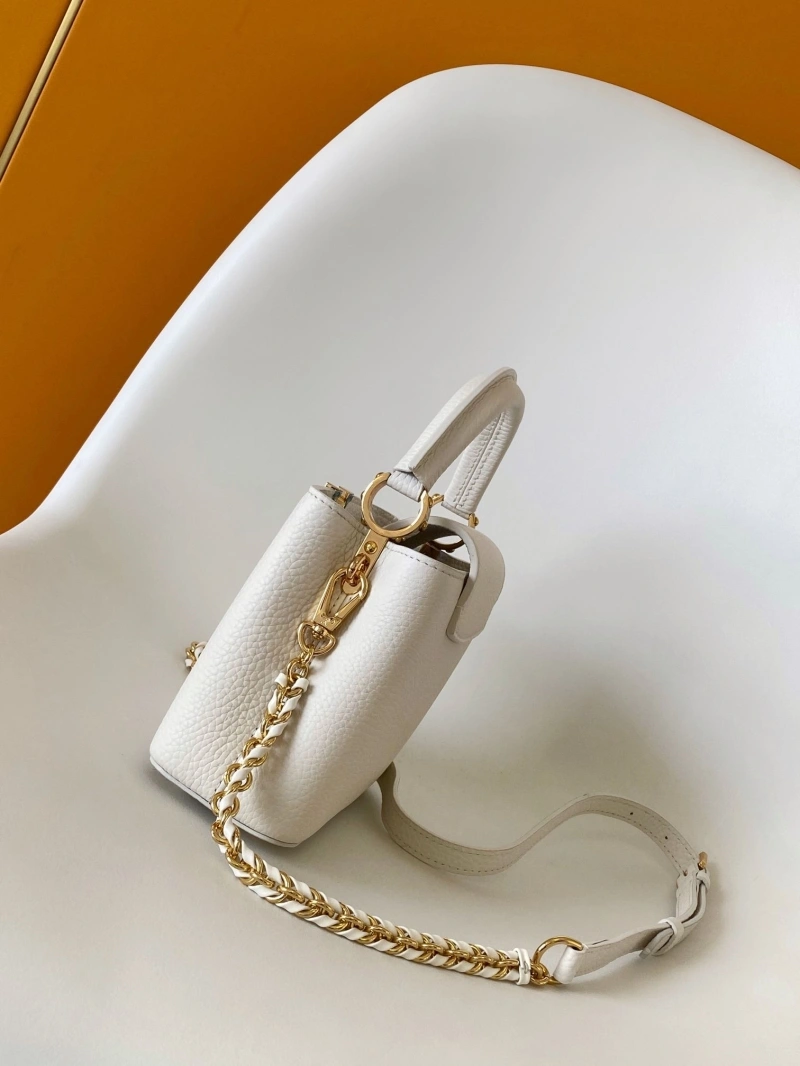 LV Capucines Bags 4233A-1541