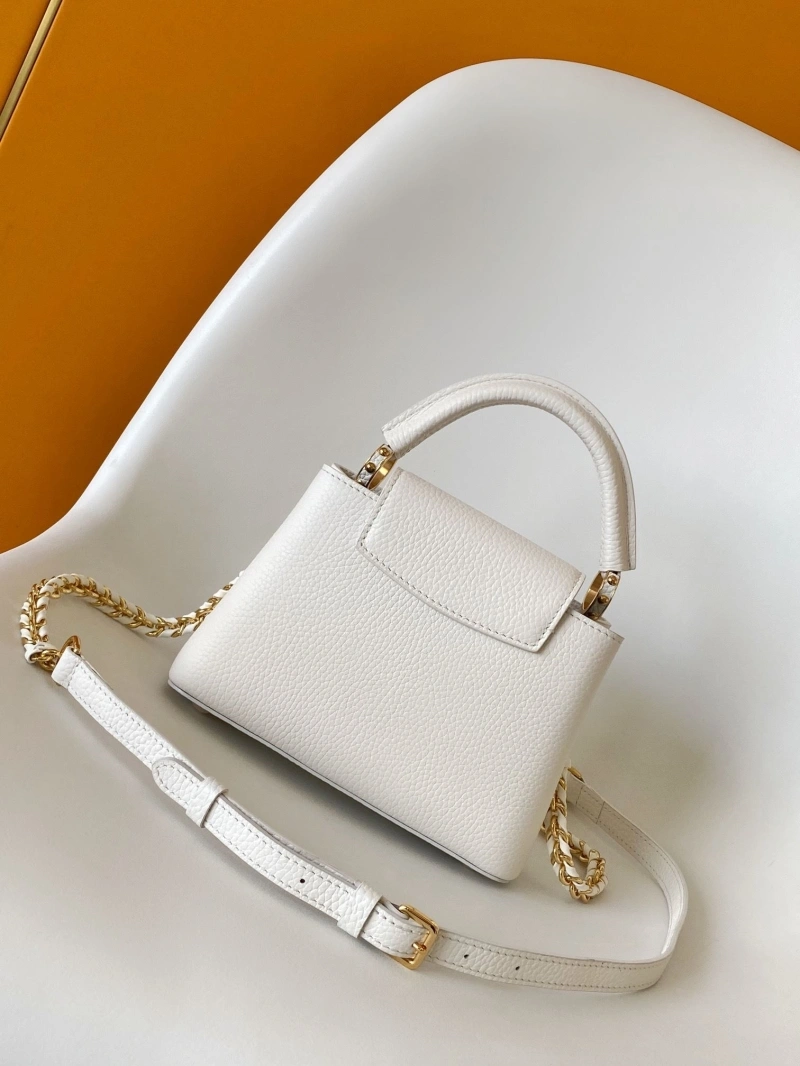 LV Capucines Bags 4233A-1541