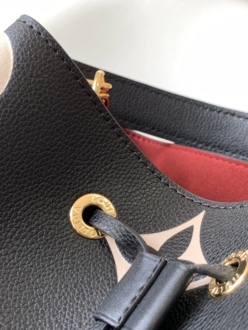 LV Bucket Bags 4233A-1553
