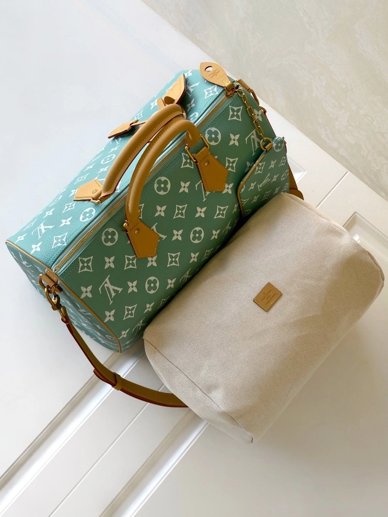 LV Travel Bags 4233A-1570