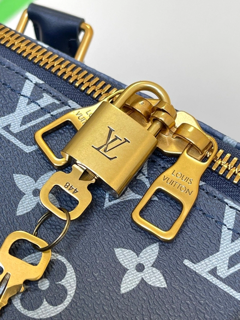 LV Travel Bags 4233A-1747