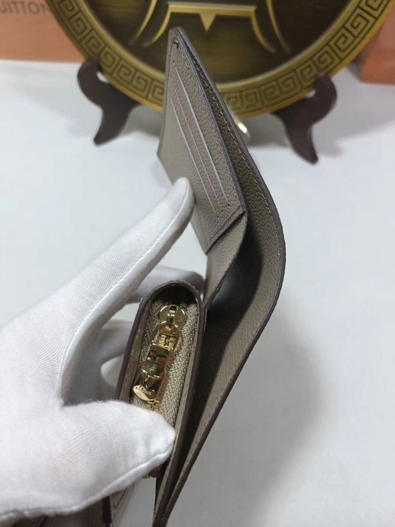 LV Wallets 4233A-2035