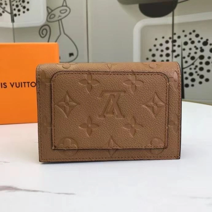 LV Wallets 4233A-2038