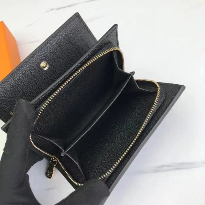 LV Wallets 4233A-2041