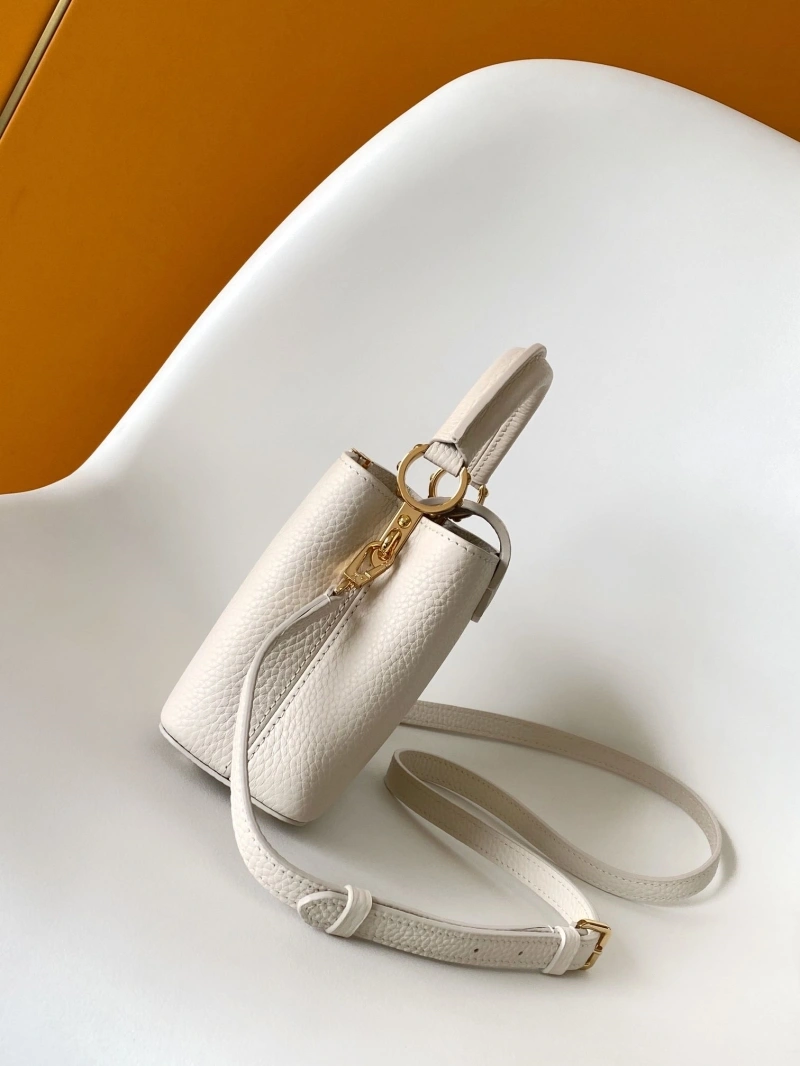 LV Capucines Bags 4233A-2165