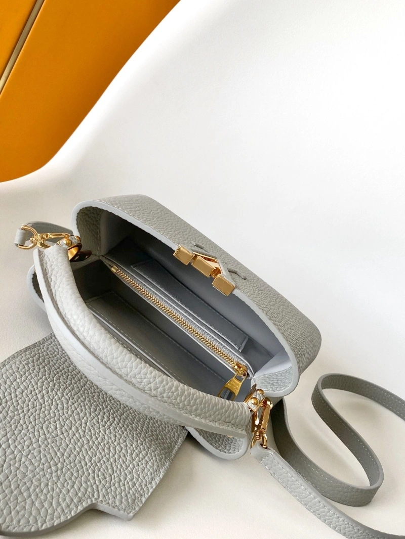 LV Capucines Bags 4233A-2167