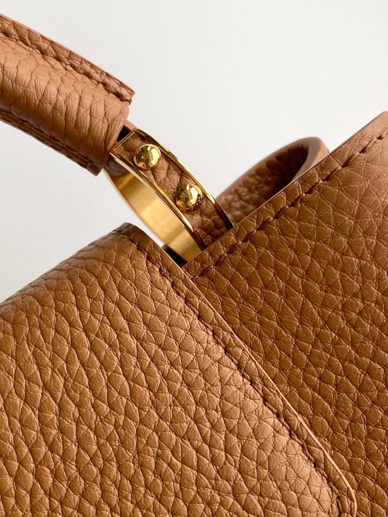 LV Capucines Bags 4233A-2182