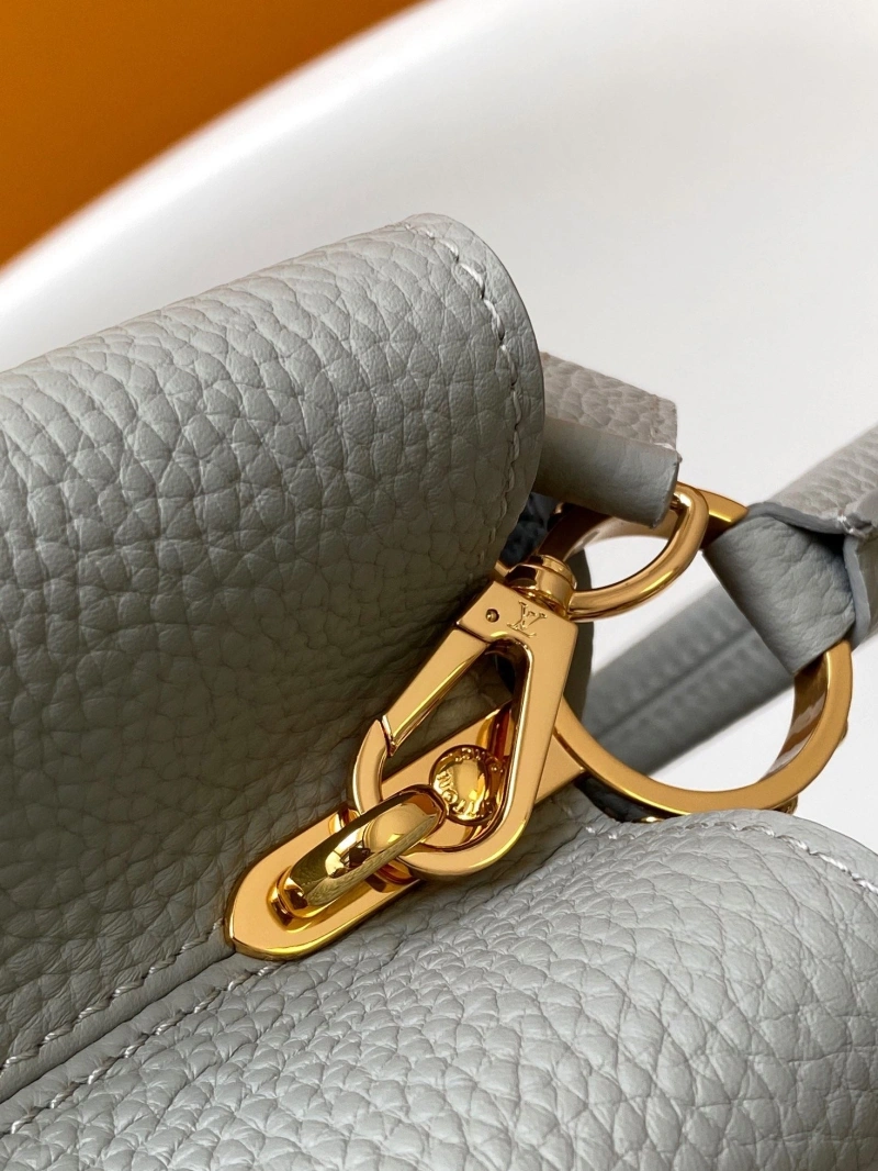 LV Capucines Bags 4233A-2186