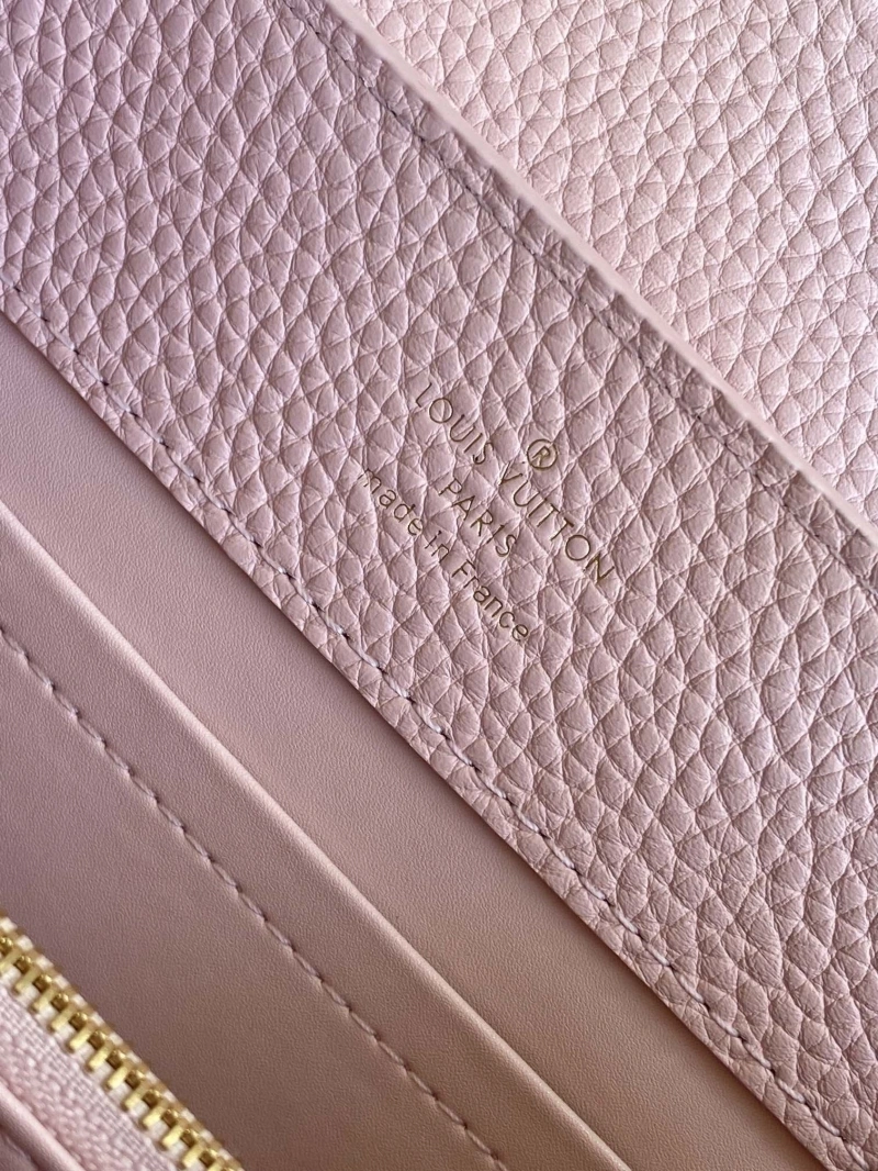 LV Capucines Bags 4233A-2190