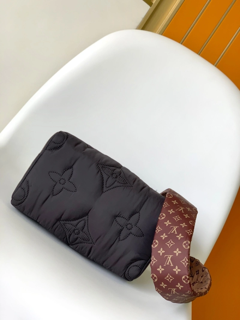 LV Speedy Bags 4233D-0001