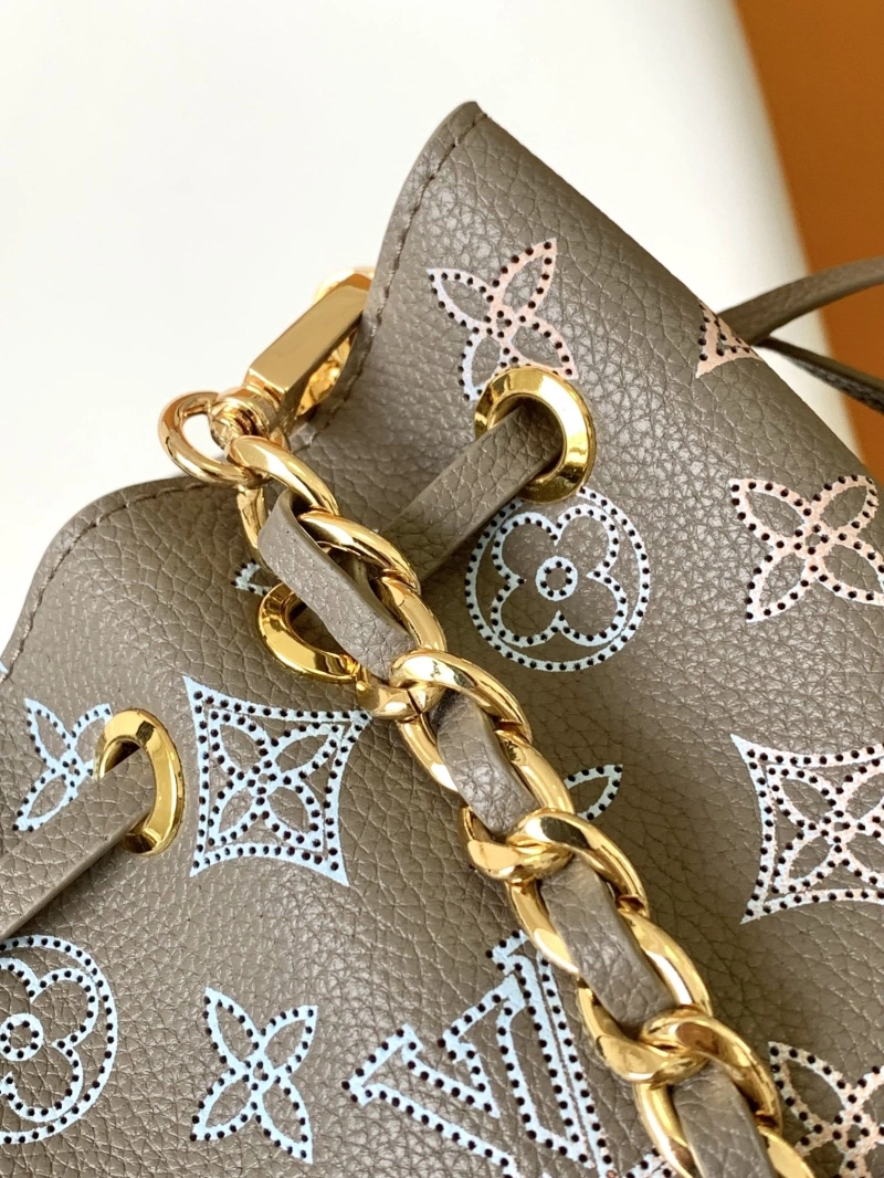 LV Bucket Bags 4233D-0037