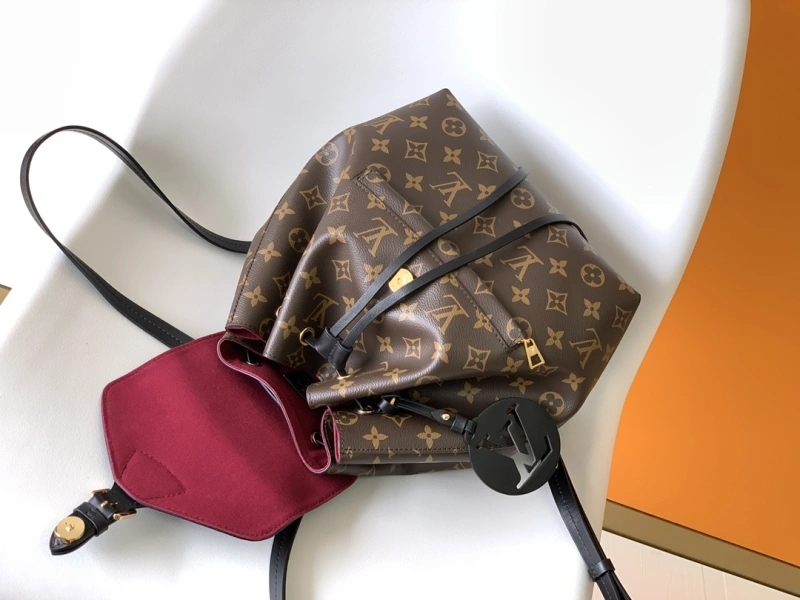 LV Backpacks 4233D-0056
