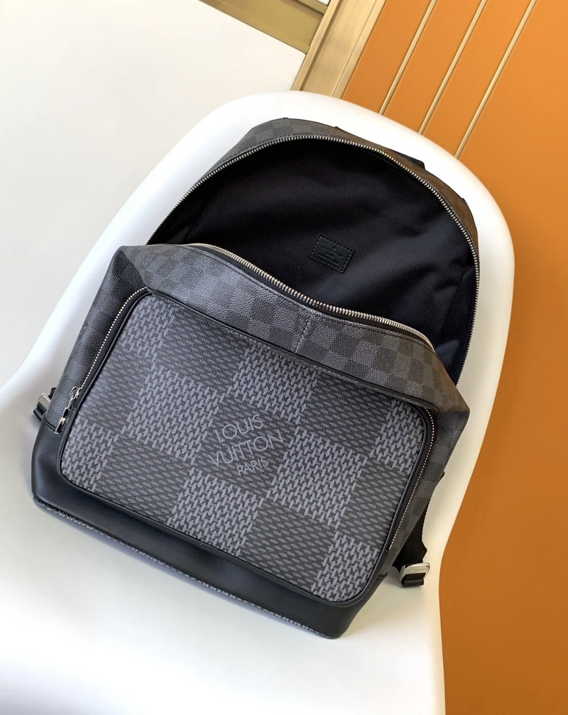 LV Backpacks 4233D-0076