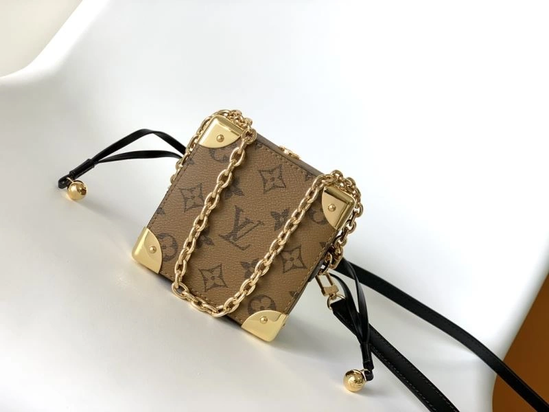 LV Bucket Bags 4233F-0200