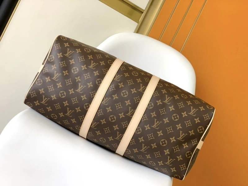 LV Travel Bags 4233G-0009