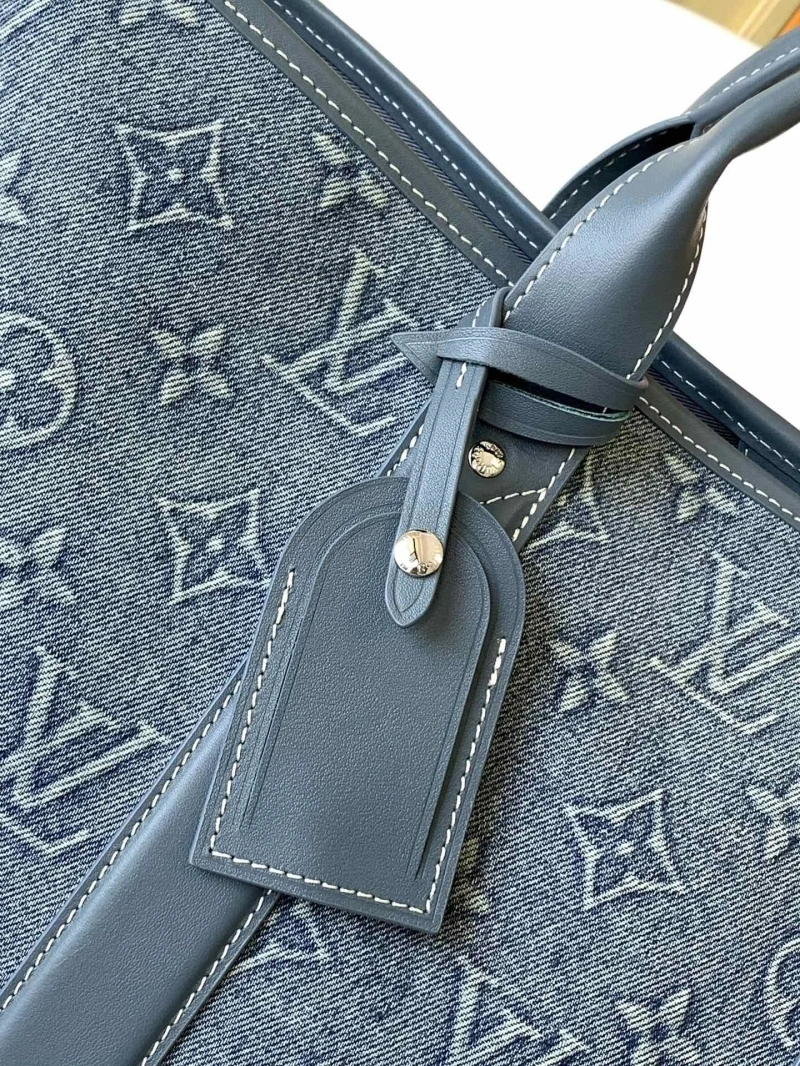 LV Travel Bags 4233G-0025