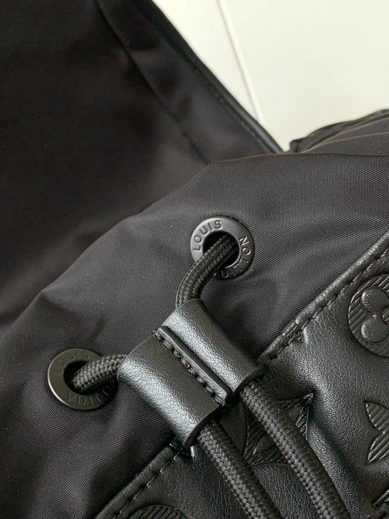 LV Backpacks 4233G-0156