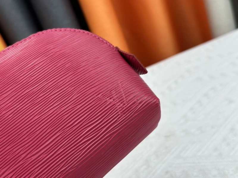 LV Clutch Bags 4233G-0426