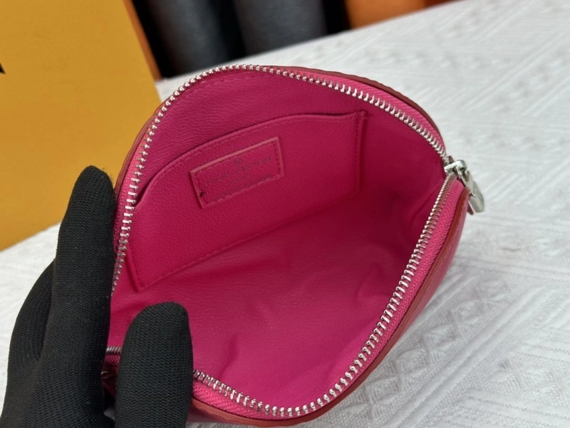 LV Clutch Bags 4233G-0426