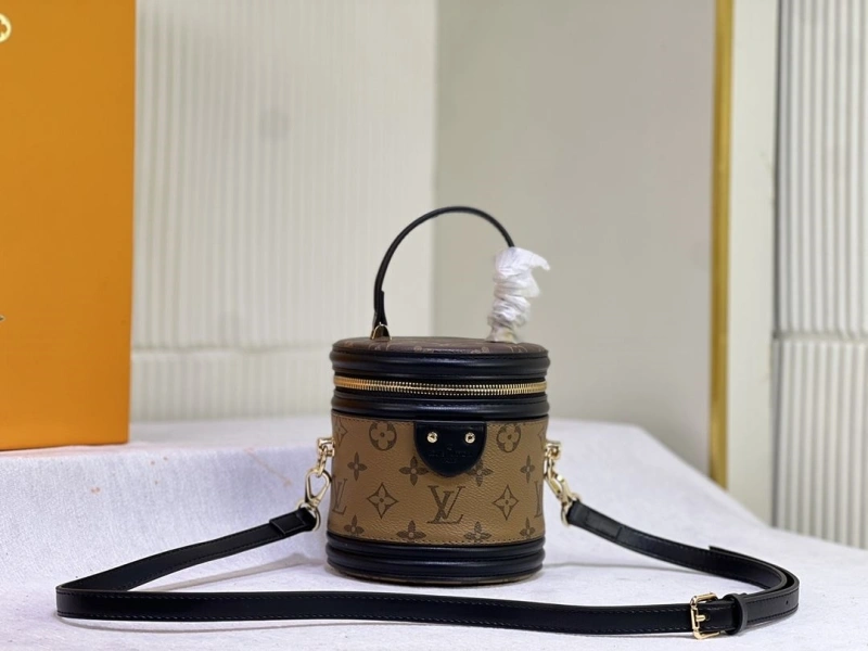 LV Round Bags 4233G-0515