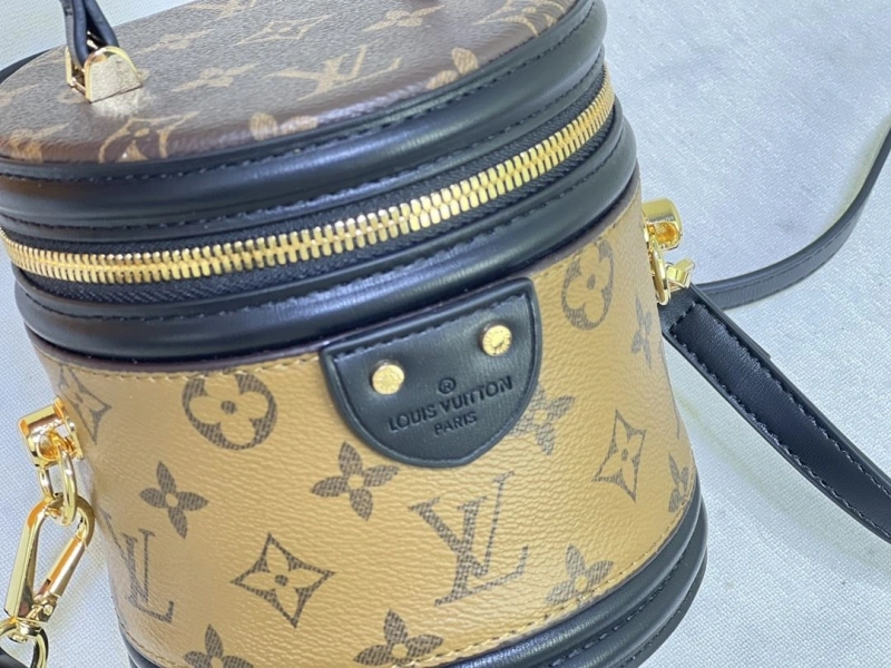 LV Round Bags 4233G-0515