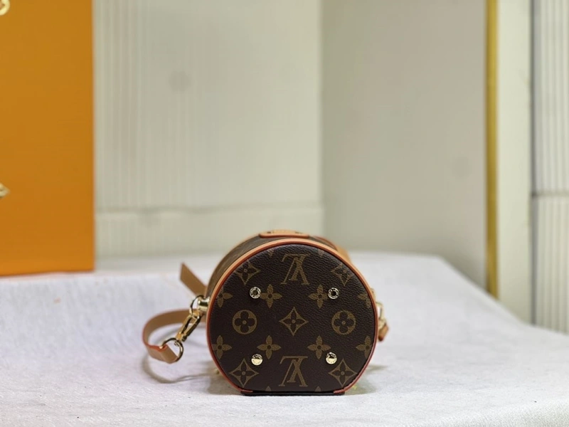 LV Round Bags 4233G-0516