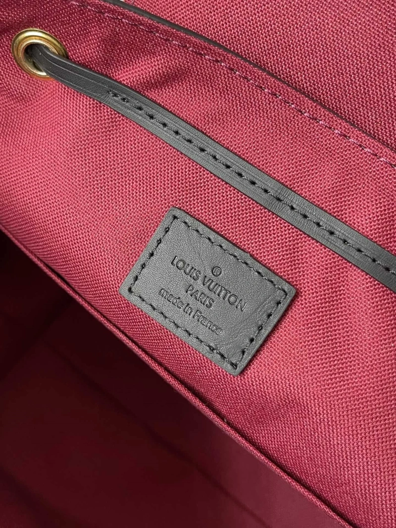 LV Backpacks 4233G-0789