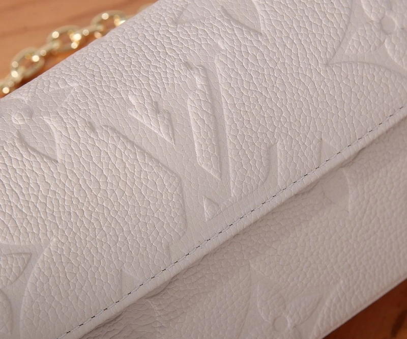 LV Satchel bags 4233H-0090