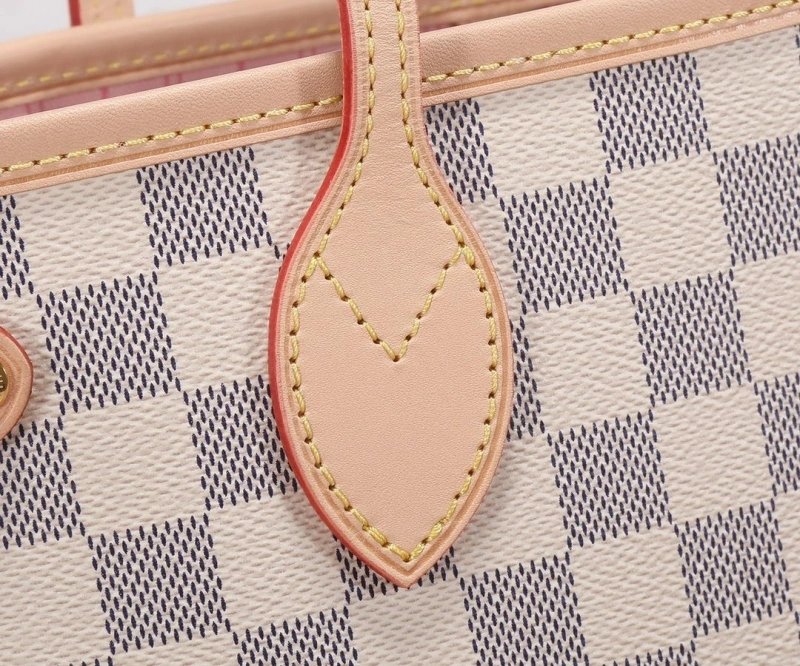 LV Shopping Bags 4233H-0095