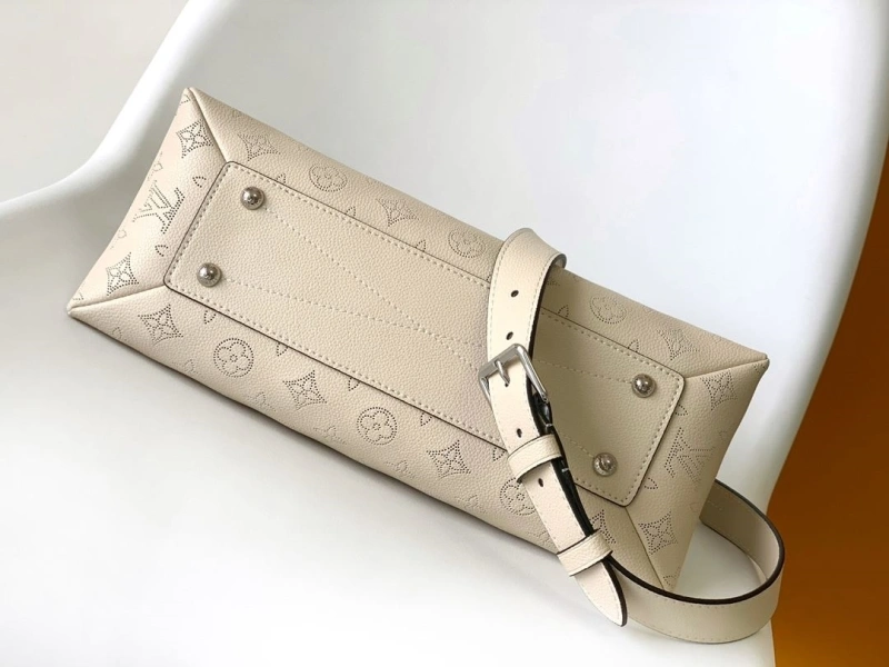 LV Satchel bags 4233H-0123