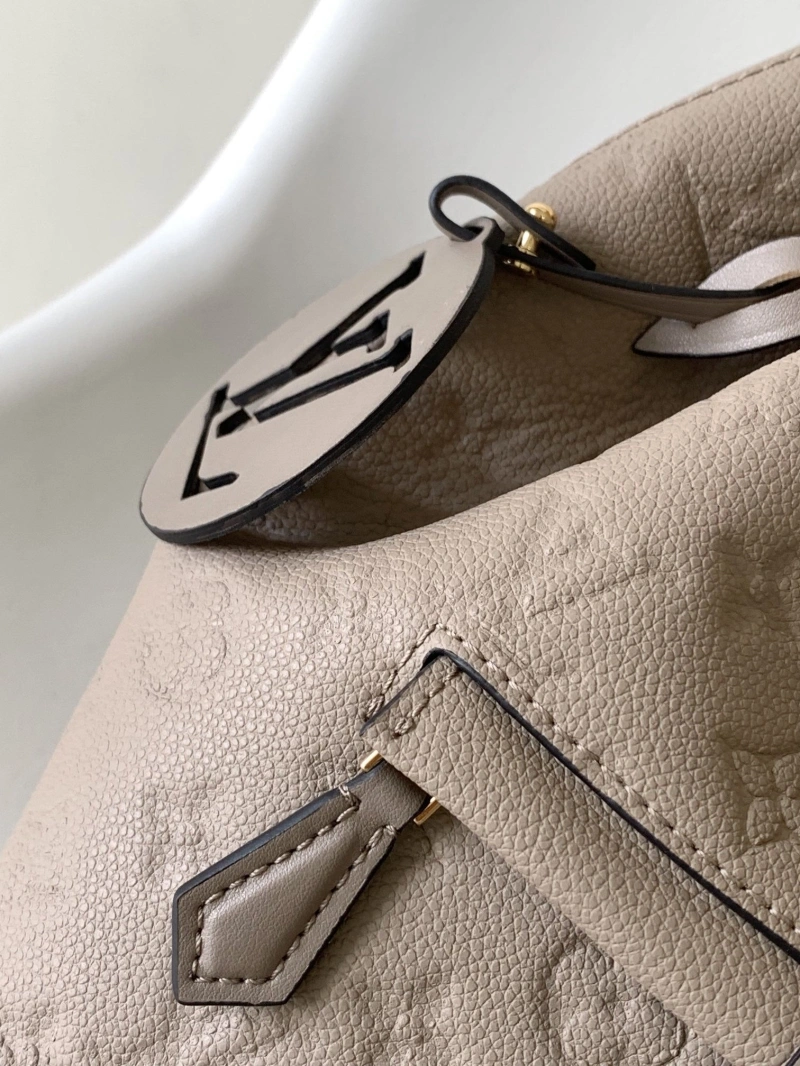 LV Backpacks 4233H-0178