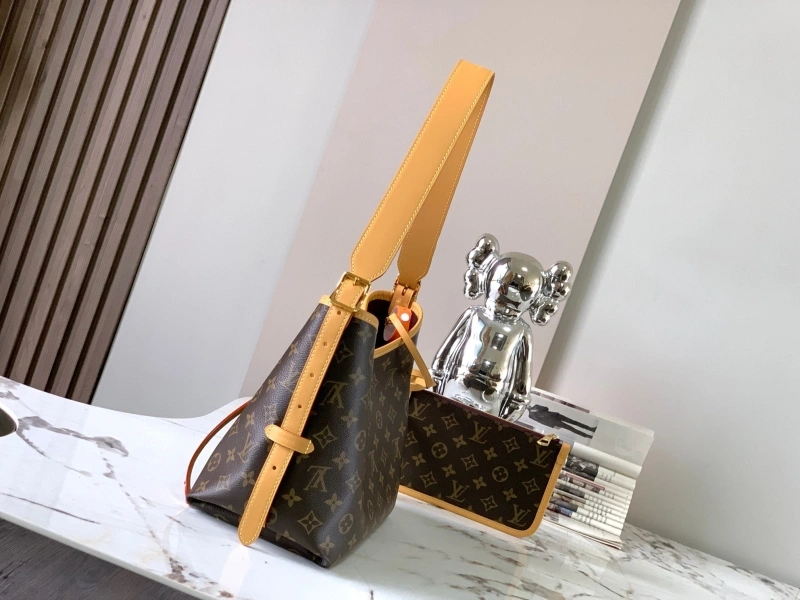 LV Top Handle Bags 4233H-0190