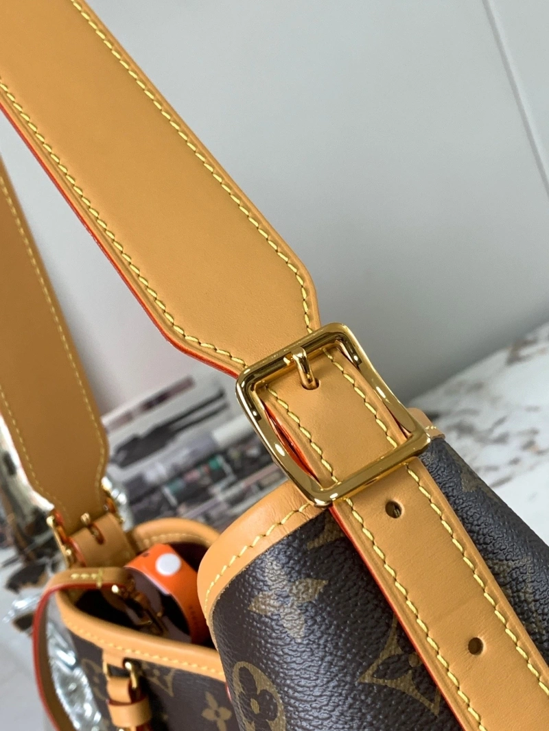 LV Top Handle Bags 4233H-0190