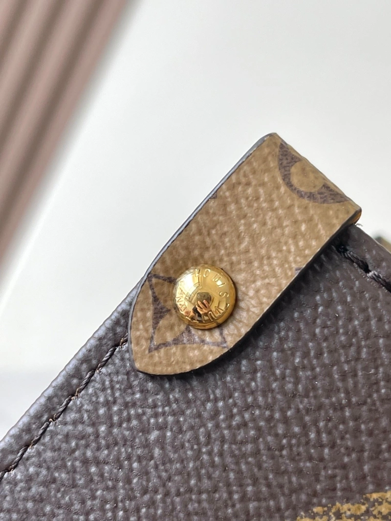 LV Shopping Bags 4233H-0227